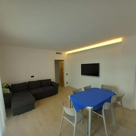 Baia Bianca 4 Letti Appartement *